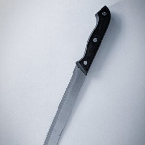 Cuchillo sierra estándar 20 cms